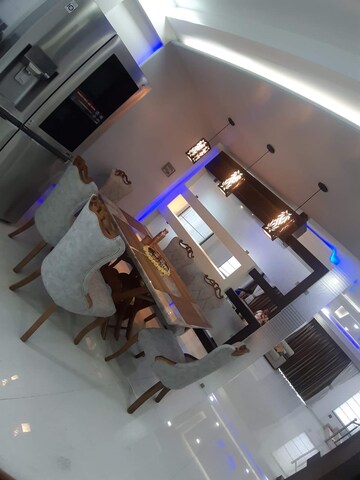 Furnished Amenities in 6+ BHK Villa at Indraprastha Housing Society, Hadapsar – for Sale