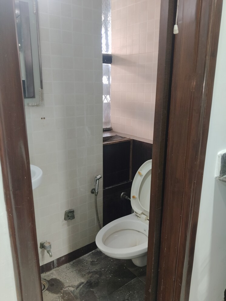 Floor Plan, netaji subhash place Commercial Office Space 385 Sq.Ft. In Netaji Subhash Place Delhi 8112703