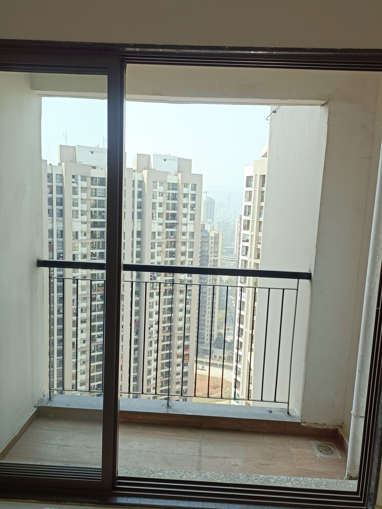 Room, runwal-eirene-phase-2 4 Bedroom 1136 Sq.Ft. Apartment In Balkum Pada Thane 8112700
