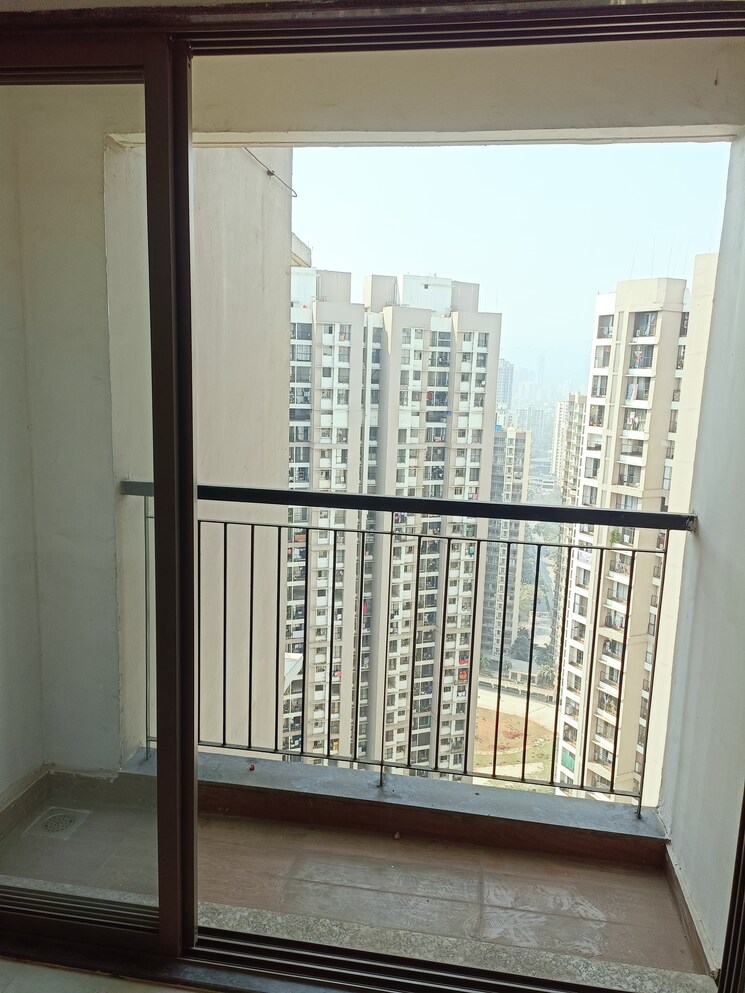 Room, runwal-eirene-phase-2 4 Bedroom 1136 Sq.Ft. Apartment In Balkum Pada Thane 8112700