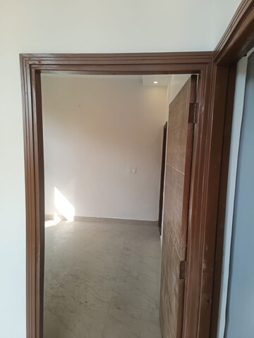 Room in 3.5 BHK Penthouse at Maya Garden City, Lohgarh – for Rent