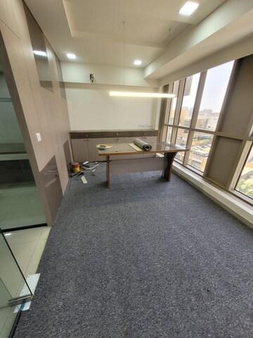 Commercial Office Space 1304 Sq.Ft. For Rent in Sindhubhavan Ahmedabad  8112701