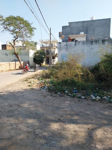  Plot For Sale in Sultanpur Road