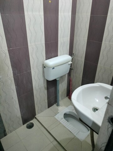 Bathroom in 2 BHK Builder Floor at Gomti Nagar – for Rent