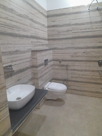 Bathroom in 4 BHK Penthouse at Motiaz Royal Citi, Ambala Highway – for Rent
