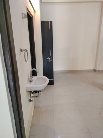 Bathroom in 2 BHK Builder Floor at Gomti Nagar – for Rent