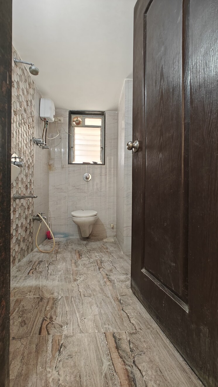 Bathroom, pranav-ulka-chsl 2 Bedroom 650 Sq.Ft. Apartment In Borivali West Mumbai 8112837