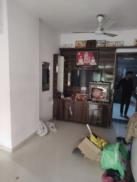 1 BHK + Pooja Room Apartment For Sale in Kaustubh Sun Moon CHS LTD Bldg 13