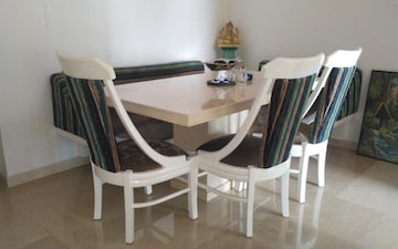 2 BHK Apartment For Rent in DLH Metroview, Andheri West