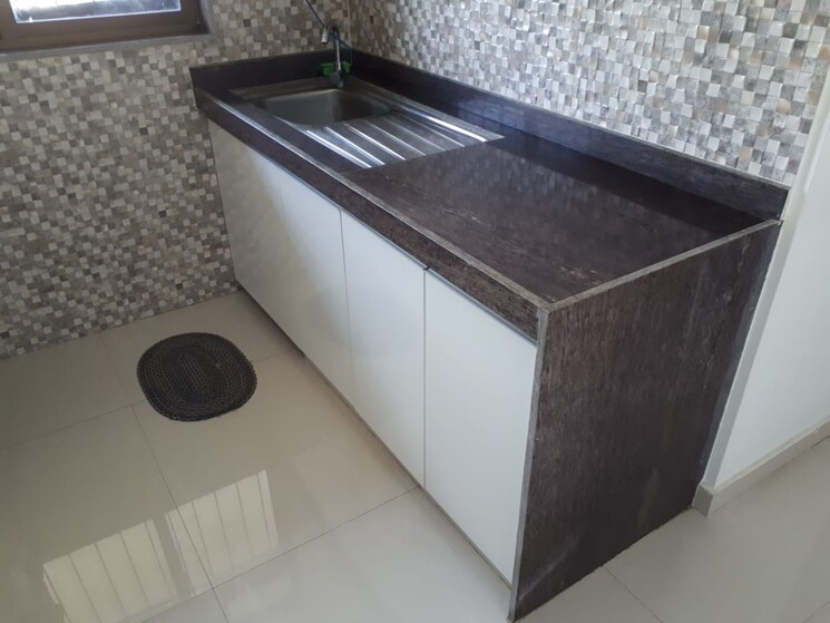 Kitchen, lalani-grandeur 3 Bedroom 1400 Sq.Ft. Apartment In Goregaon East Mumbai 8112895