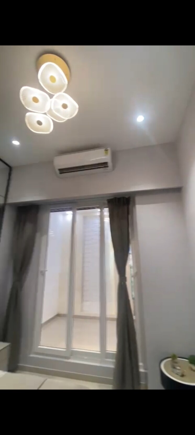 Room, malad west 1 Bedroom 441 Sq.Ft. Apartment In Malad West Mumbai 8112915