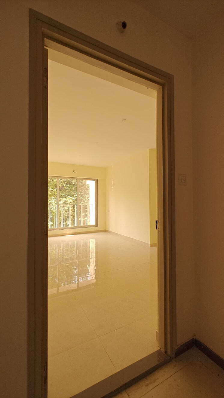 Room, shree-durga-vastu-new-veerdhaval-chs-ltd 2 Bedroom 624 Sq.Ft. Apartment In Borivali West Mumbai 8112909