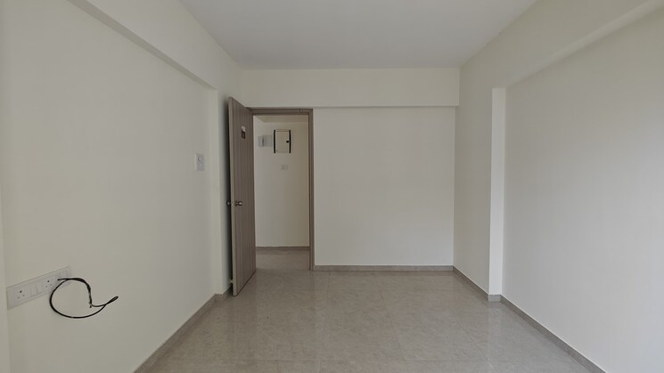 Room, shree-durga-vastu-new-veerdhaval-chs-ltd 2 Bedroom 624 Sq.Ft. Apartment In Borivali West Mumbai 8112909