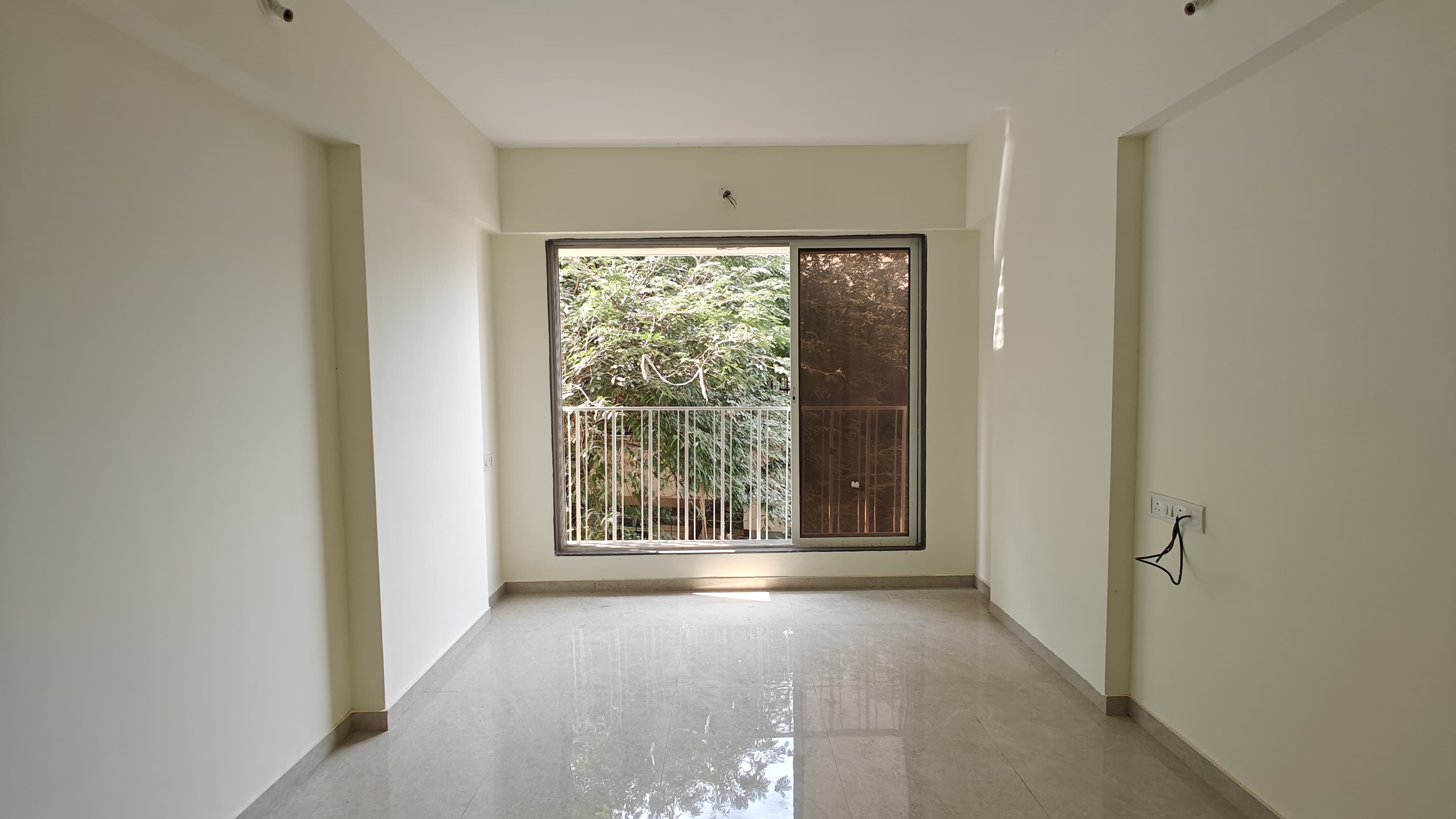 2 BHK Apartment For Sale in Shree Durga Vastu New Veerdhaval CHS Ltd