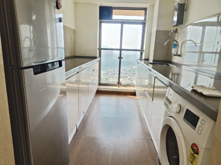 Kitchen, spenta-alta-vista 3 Bedroom 1041 Sq.Ft. Apartment In Chembur Mumbai 8112941