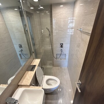 Bathroom in 1 BHK Apartment at Hiranandani Regent Hill, Powai – for Rent