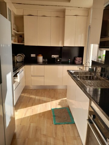 Kitchen in 3 BHK Apartment at DLF The Ultima, Sector 81 – for Rent