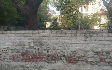 Plot For Sale in Sector 82