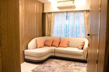 Bedroom in 2 BHK Apartment at Chandiwala Pearl Orchid, Jogeshwari West – for Rent