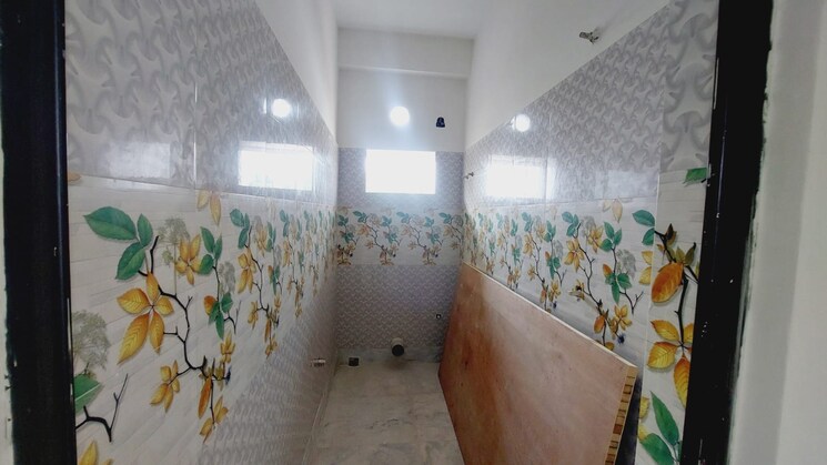 Bathroom, agarpara 2 Bedroom 960 Sq.Ft. Apartment In Agarpara Kolkata 8113002