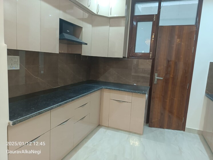Kitchen, j block pratap vihar 3 Bedroom 112 Sq.Mt. Builder Floor In J Block Pratap Vihar Ghaziabad 8113030