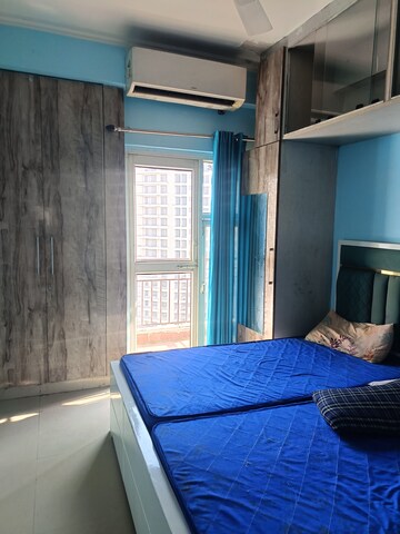 Bedroom in 2 BHK Apartment at Gardenia Golf City, Sector 75 – for Rent