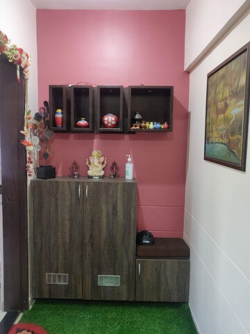 Furnished Amenities in 2 BHK Apartment at High Class Residency, Bavdhan – for Rent