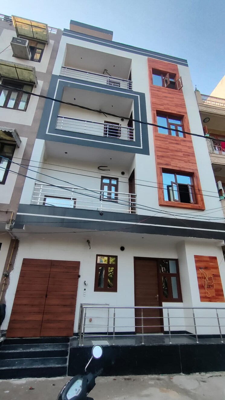 Exterior View, rohini sector 25 2 Bedroom 750 Sq.Ft. Builder Floor In Rohini Sector 25 Delhi 8113045
