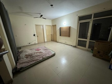 Room in 3 BHK Apartment at Stellar 135, Sector 135 – for Rent
