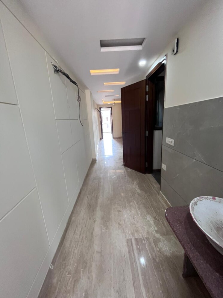 undefined, kalkaji 2 Bedroom 100 Sq.Yd. Builder Floor In Kalkaji Delhi 8113072