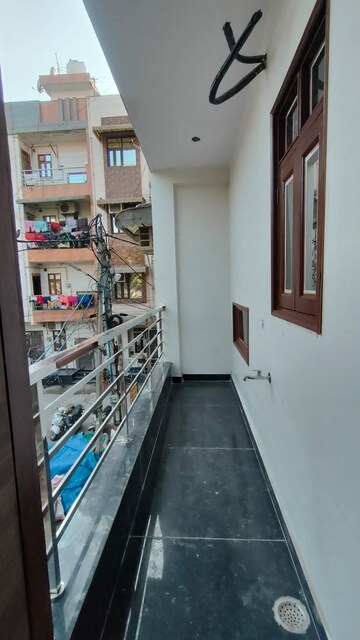 Balcony in 2 BHK Builder Floor at Rohini Sector 25 – for Sale
