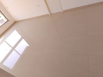 Room in 2 BHK Apartment at Hiranandani Fortune City, New Panvel – for Sale