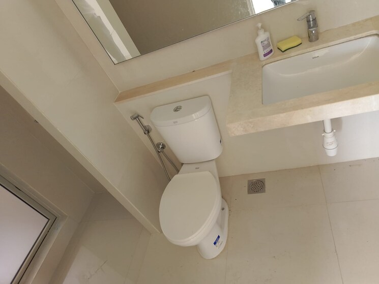 Bathroom, hiranandani-fortune-city 2 Bedroom 781 Sq.Ft. Apartment In New Panvel Navi Mumbai 8113089