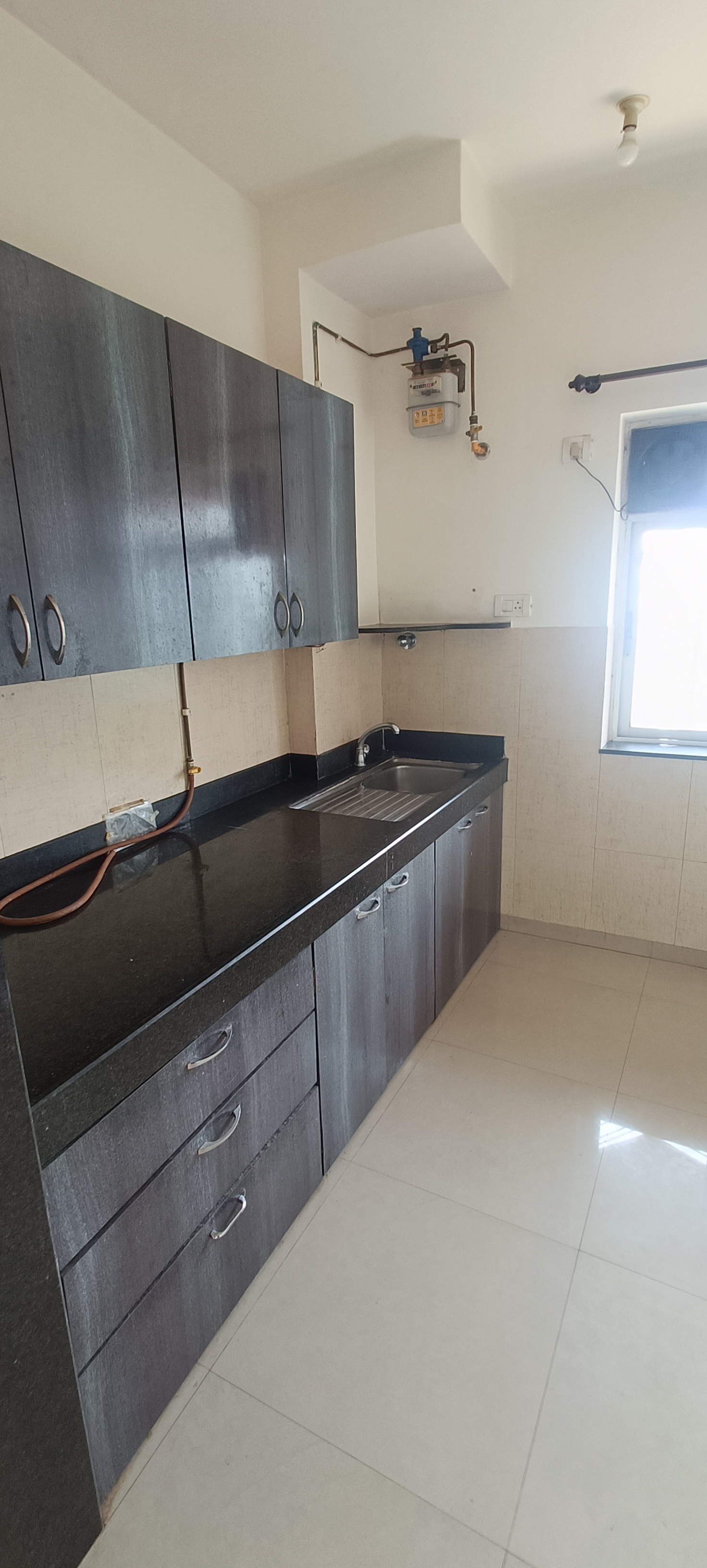 2 BHK + Extra Room Apartment For Sale in Kalpataru Hills