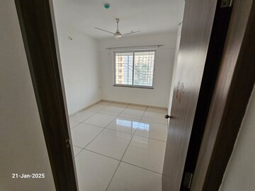 Room in 2 BHK Apartment at Truspace Prima Angulus, Balewadi – for Rent