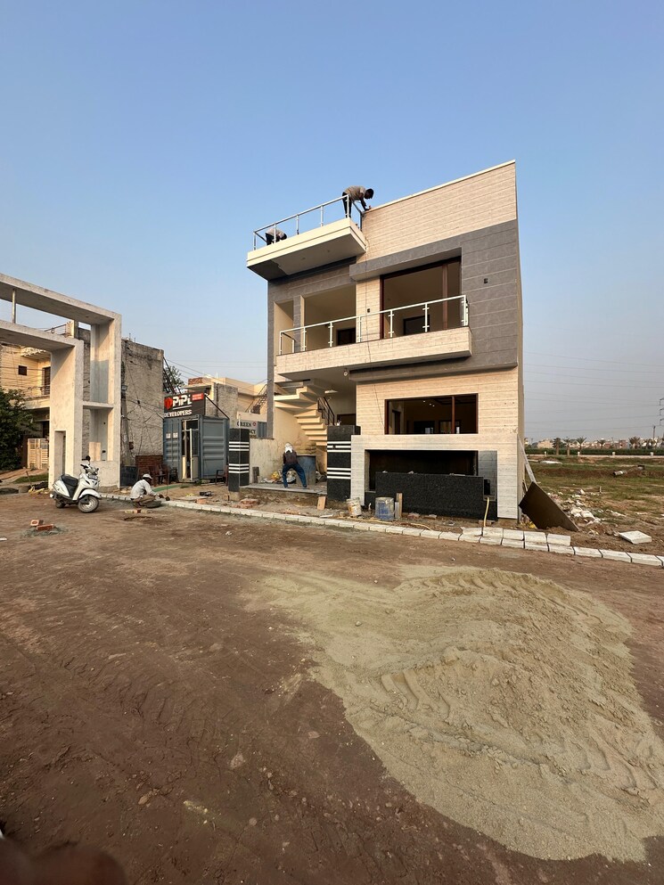 Exterior View, kharar mohali road  129 Sq.Yd. Plot In Kharar Mohali Road Kharar 8113095