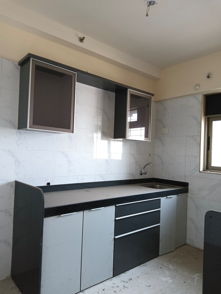 Kitchen, indiabulls-one-indiabulls-park 2 Bedroom 820 Sq.Ft. Apartment In New Panvel Navi Mumbai 8113120
