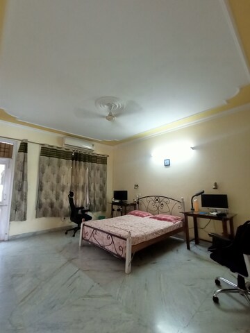2 BHK Independent House For Rent in Sector 2