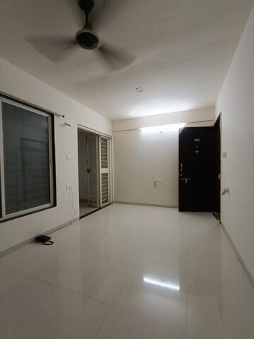 Room in 2 BHK Apartment at Kakkad La Vida, Balewadi – for Rent