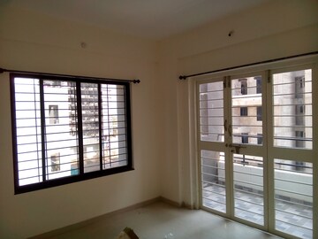 Room in 2 BHK Apartment at Aksha Concord Amulyam, Moshi – for Rent