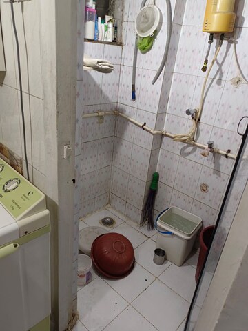 Bathroom in 1 RK Apartment at Chandan Vihar, Bhayandar East – for Sale