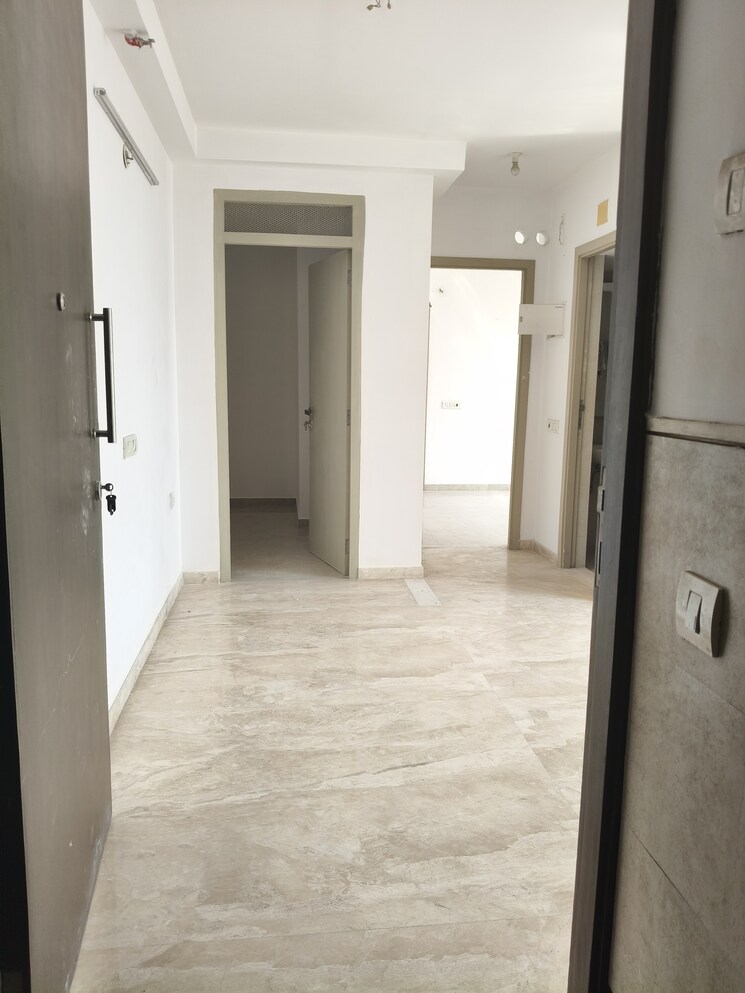 Room, hiranandani-the-walk-castalia 1 Bedroom 500 Sq.Ft. Apartment In Ghodbunder Road Thane 8113209