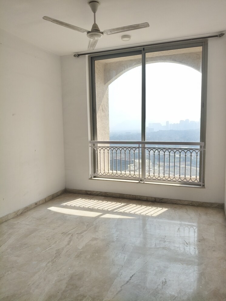 Room, hiranandani-the-walk-castalia 1 Bedroom 500 Sq.Ft. Apartment In Ghodbunder Road Thane 8113209