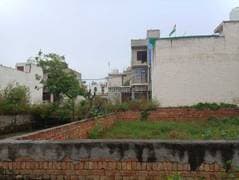 Plot For Sale in Sector 82