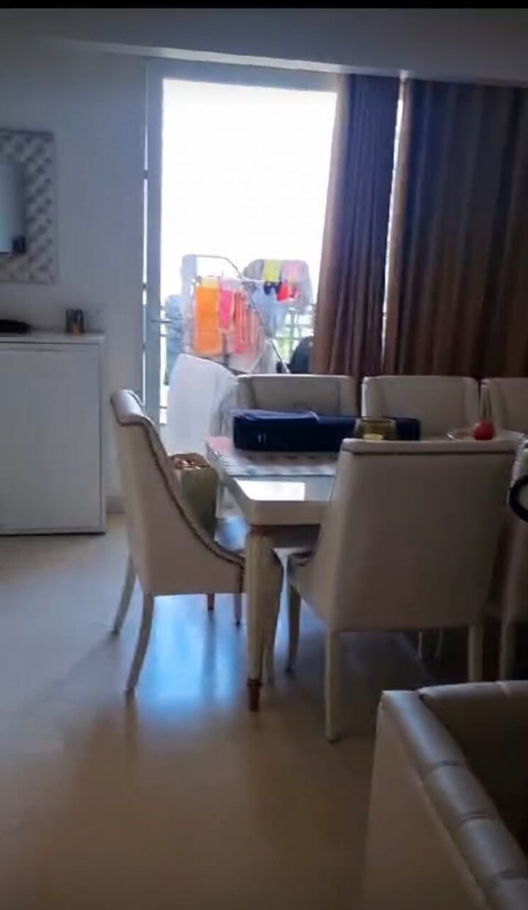 Living Room, dlf-the-ultima 4 Bedroom 2824 Sq.Ft. Apartment In Sector 81 Gurgaon 8113249