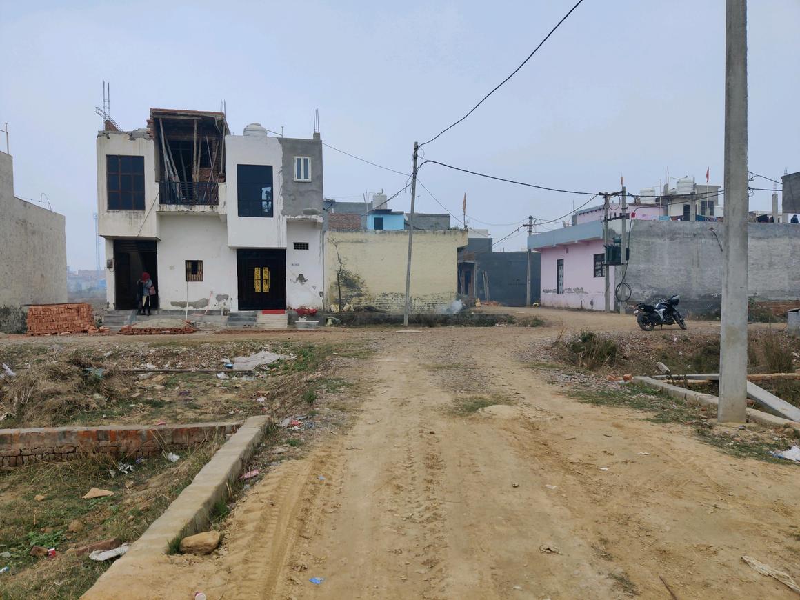Plot For Sale in Sector -122 Block - C