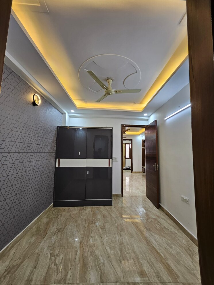 Kitchen, divya-kunj 2 Bedroom 1000 Sq.Ft. Builder Floor In Niti Khand Ghaziabad 8113457