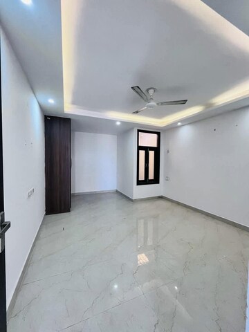 Room in 2 BHK Builder Floor at Freedom Fighters Enclave – for Rent