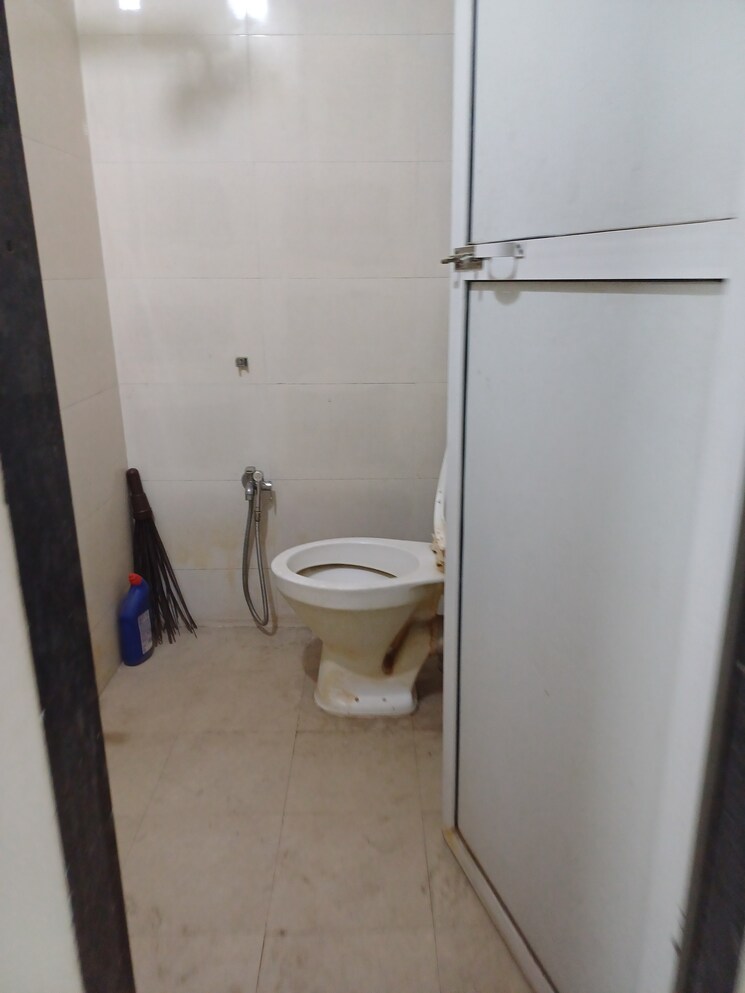 Attached Bathroom, ghansoli sector 21 2 Bedroom 1237 Sq.Ft. Apartment In Ghansoli Sector 21 Navi Mumbai 8113493