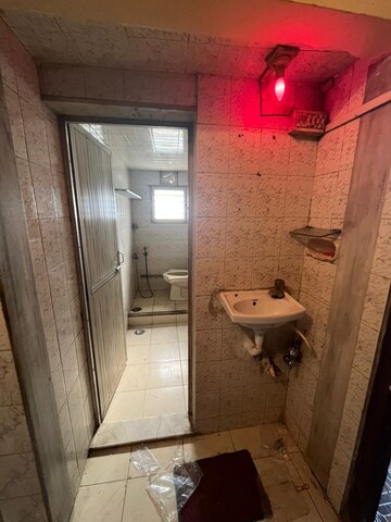 Bathroom in 1 BHK Apartment at Navjivan CHS Chembur, Chembur – for Rent